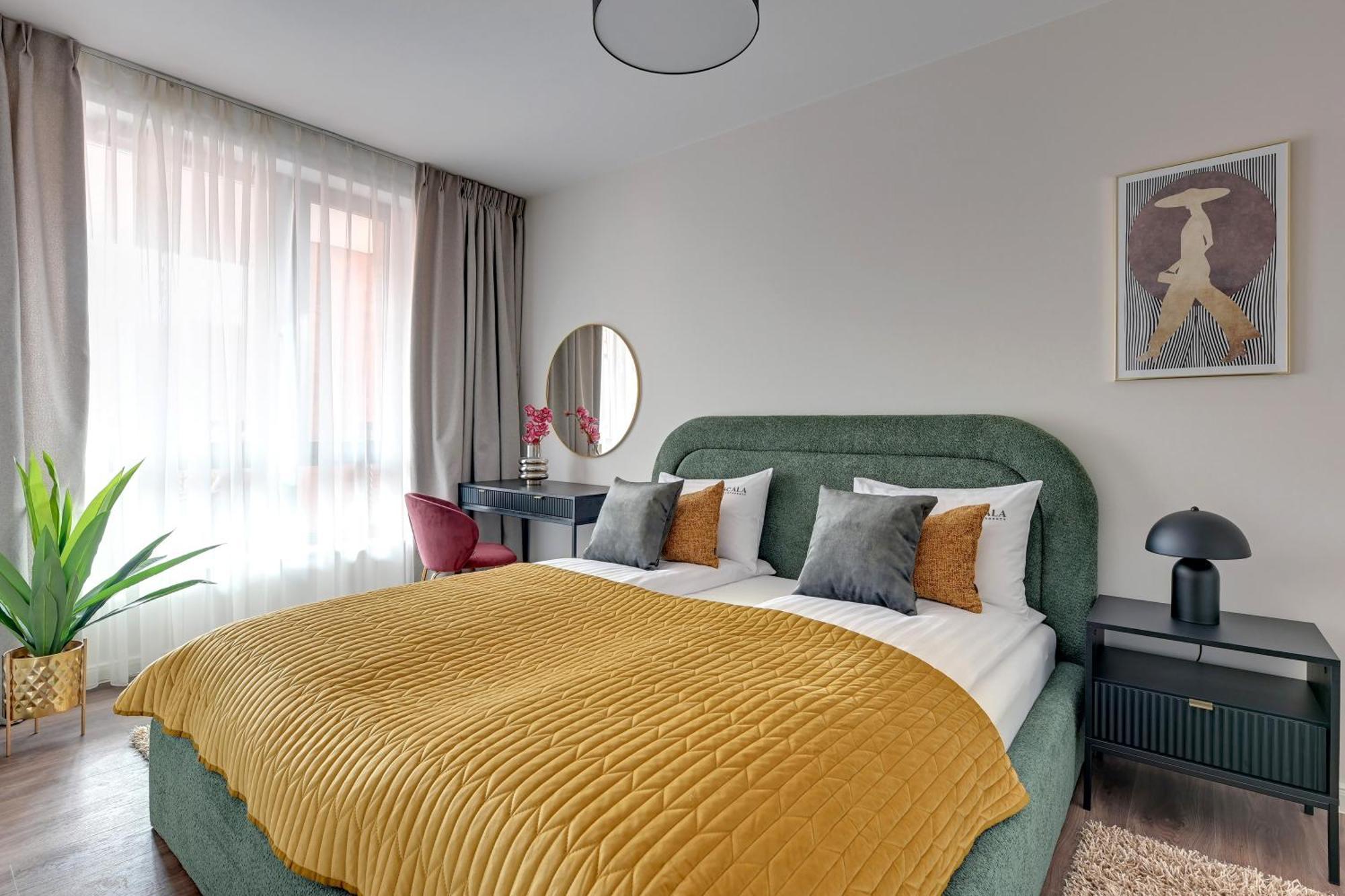Scala City Center Premium Apartments With Parking By Lion Apartments *